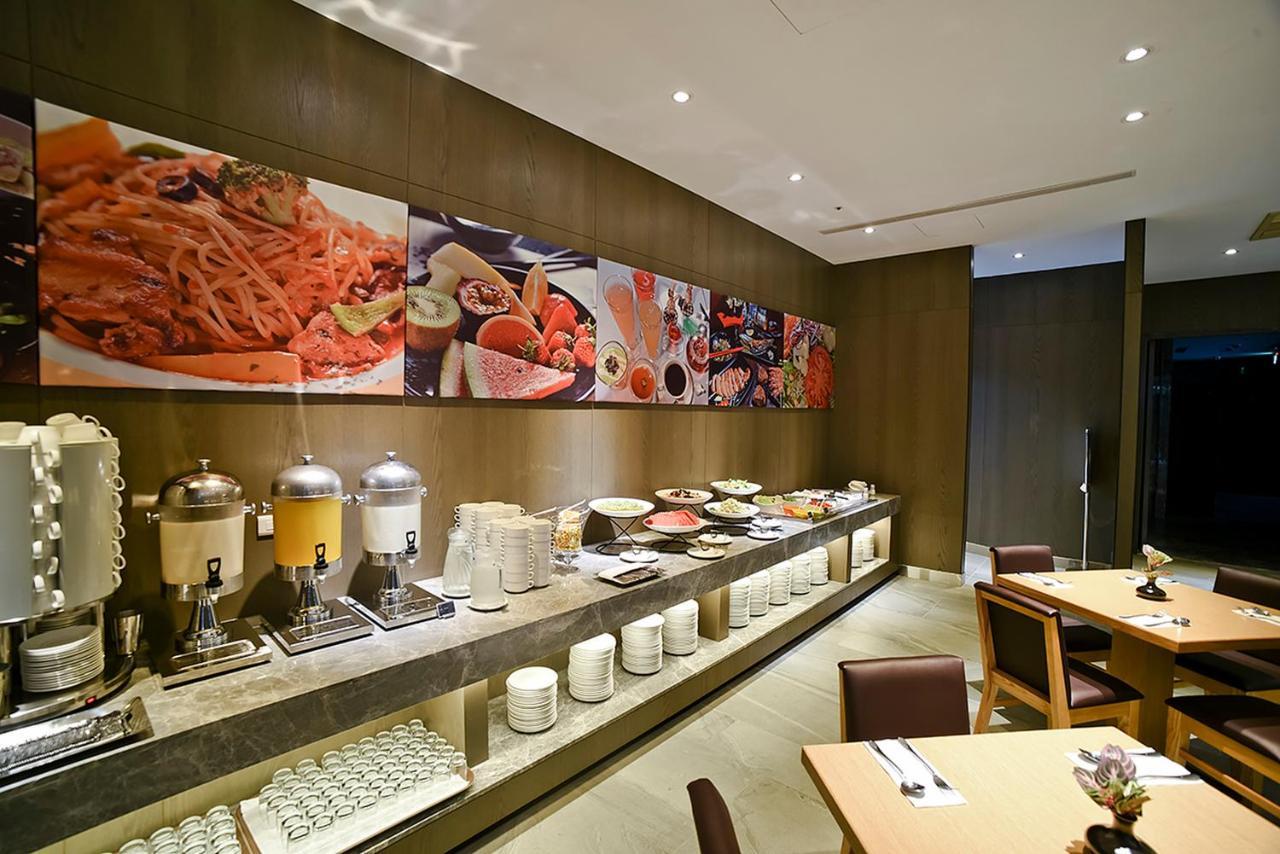Yidear Hotel Синьчжуан Экстерьер фото